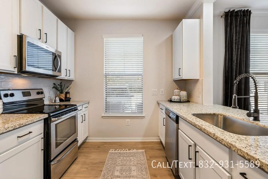 Spin to Win | Rent-Free Move-In Offer! in The Woodlands - Image 1