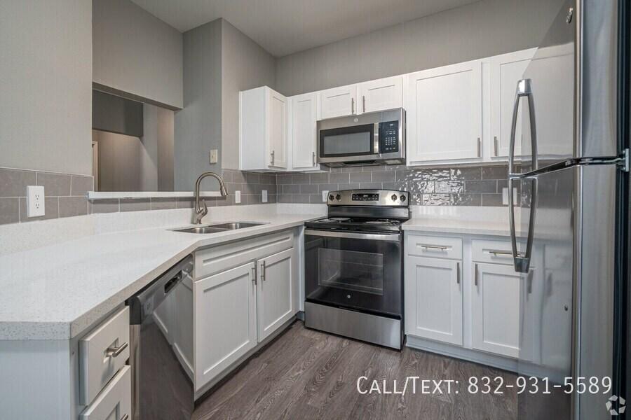 Not Your Basic Apartment in Spring - Image 1