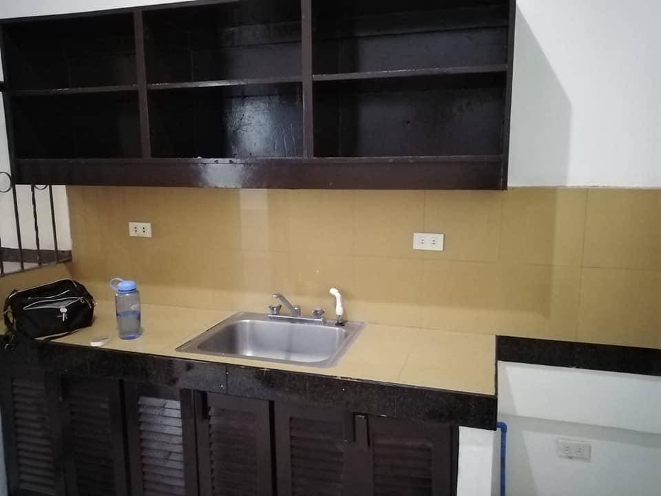 Spacious 4-Storey House for Rent in Lower Bicutan - Image 3