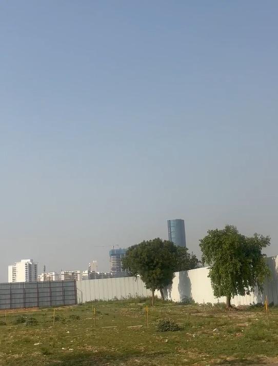 Meffier Sector 66 Golf Course Extension Road Gurgaon in Aligarh - Image 2