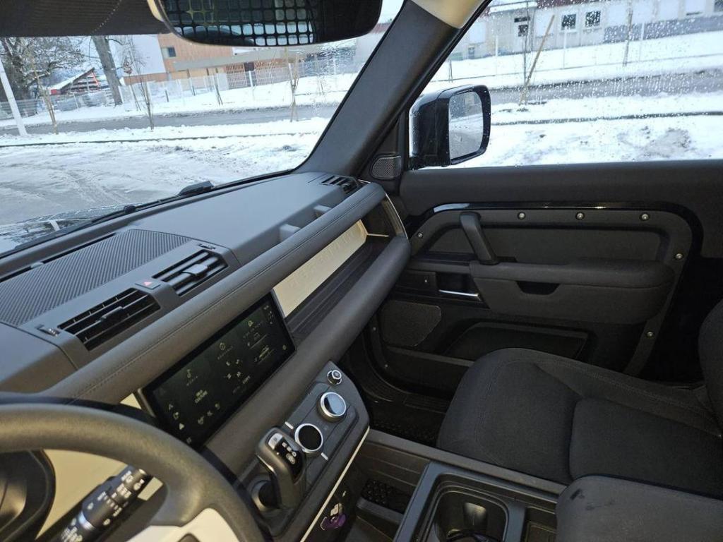 Defender 90 D200 en France - Photo 1