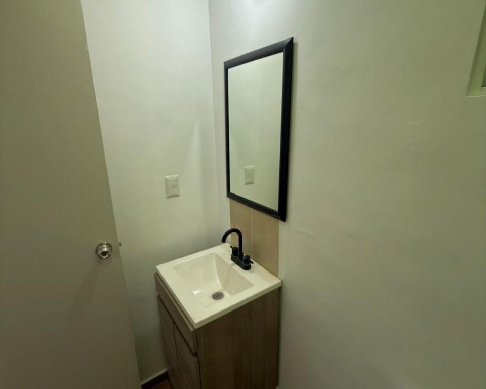 DEPARTAMENTO EN RENTA EN VILLAS DEL REFUGIO en Felipe Carrillo Puerto - Imagen 7