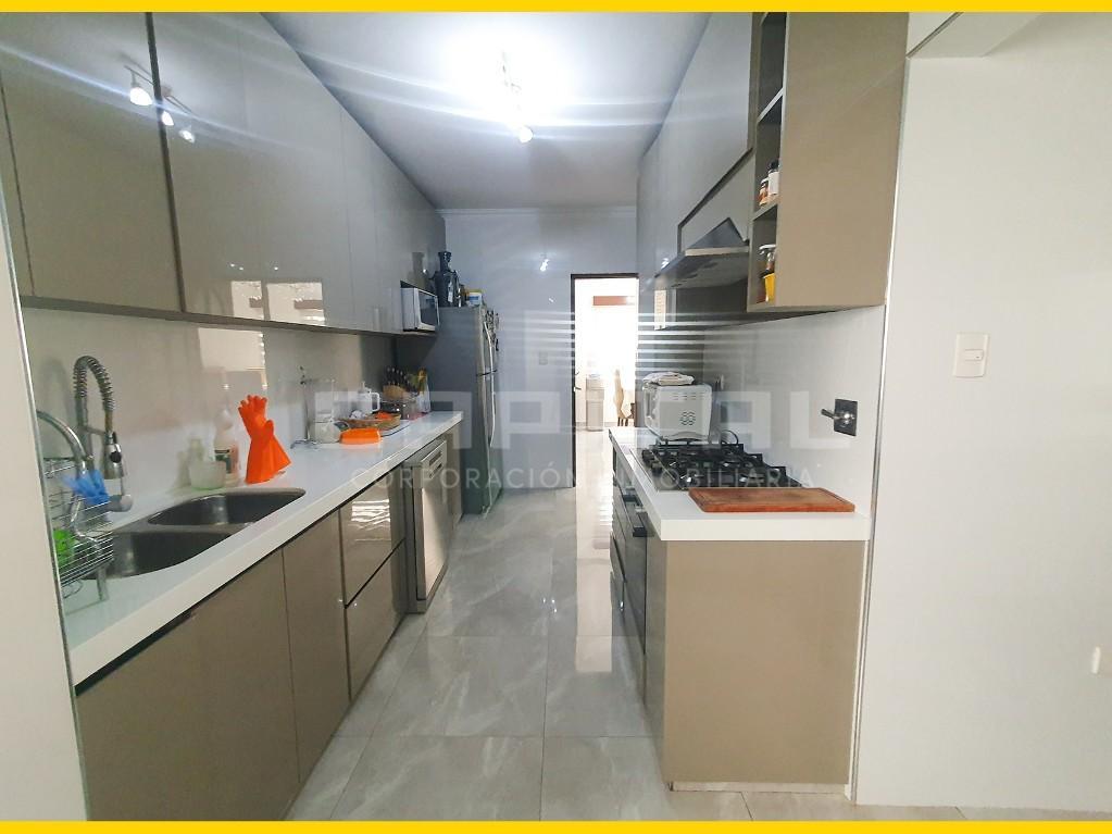 CASA AMOBLADA EN ALQUILER – CONDOMINIO EL BOSQUE en Bolivia - Imagen 6