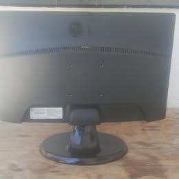 Used old LG Monitor computer in Cape Town - Image 2