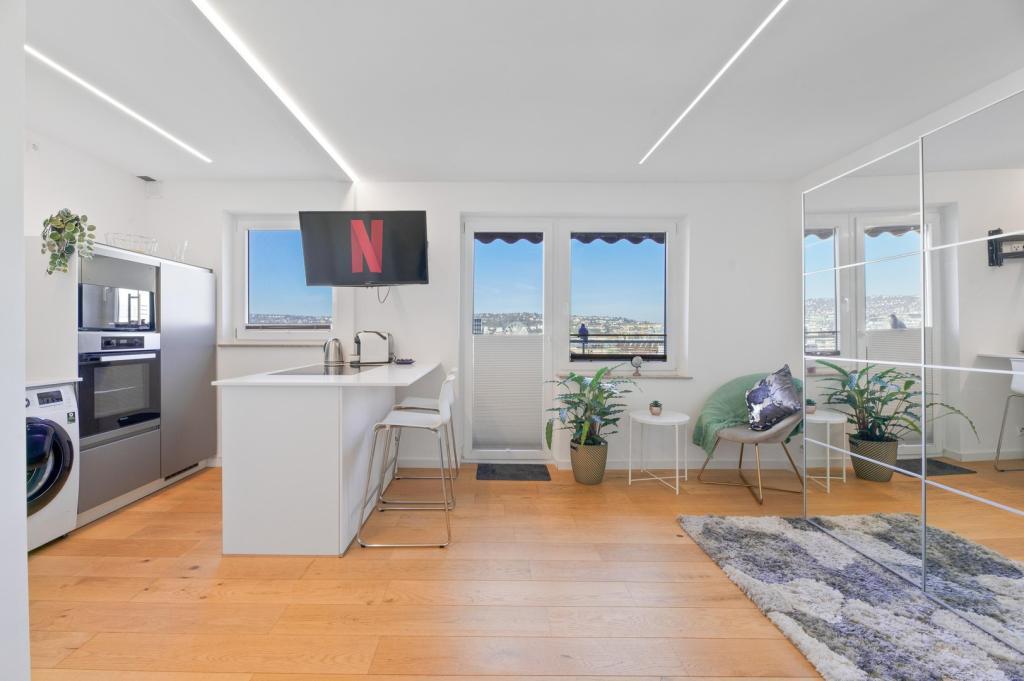 Stilvolles Studio-Penthouse mit Weitblick und Rendite in Stuttgart - Bild 1