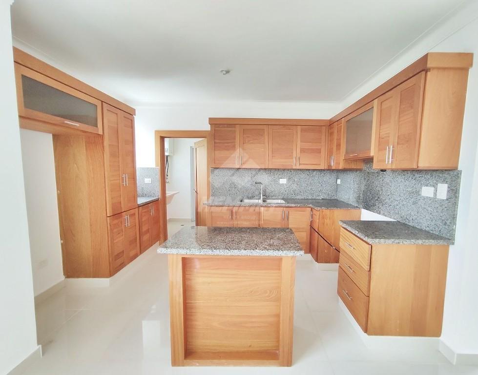 MODERNO APARTAMENTO JARDINES DEL ESTE SANTIAGO en Gurabo al Medio - Imagen 7