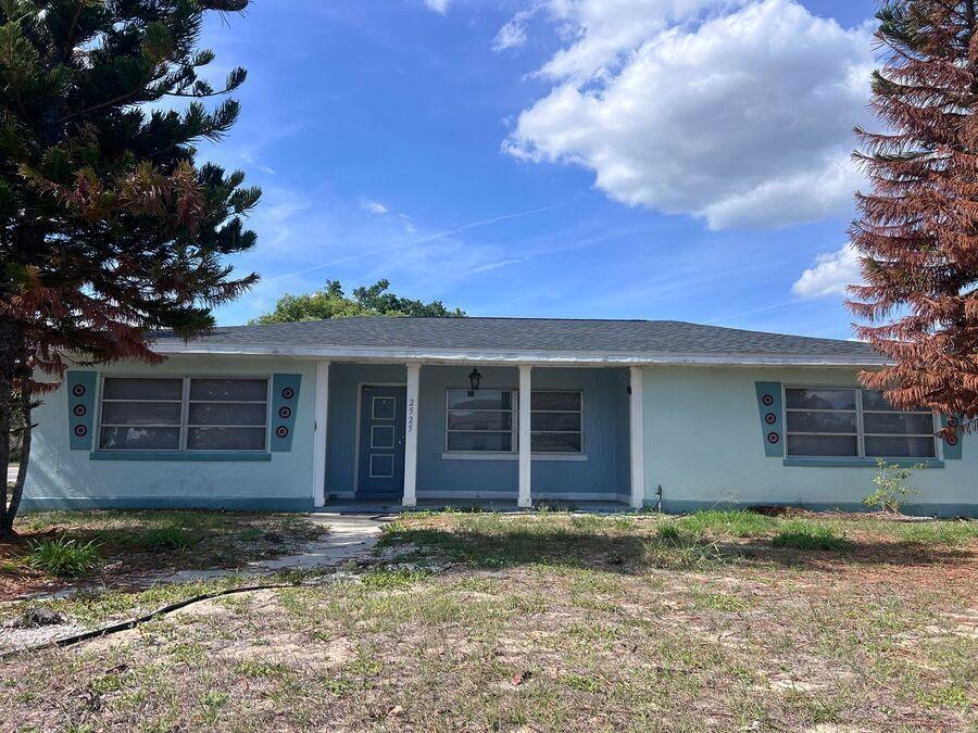 2525 Maple Ave in Lakeland - Image 1