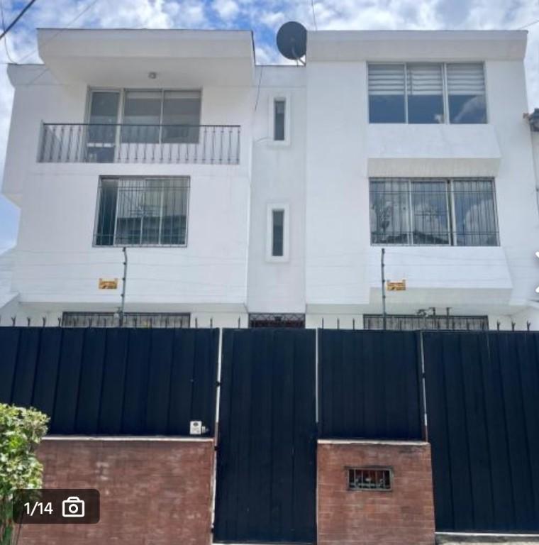 ATENCION COMERCIALIZADORAS DE FLORES RENTO OFICINAS EN QUITO en Quito - Imagen 1
