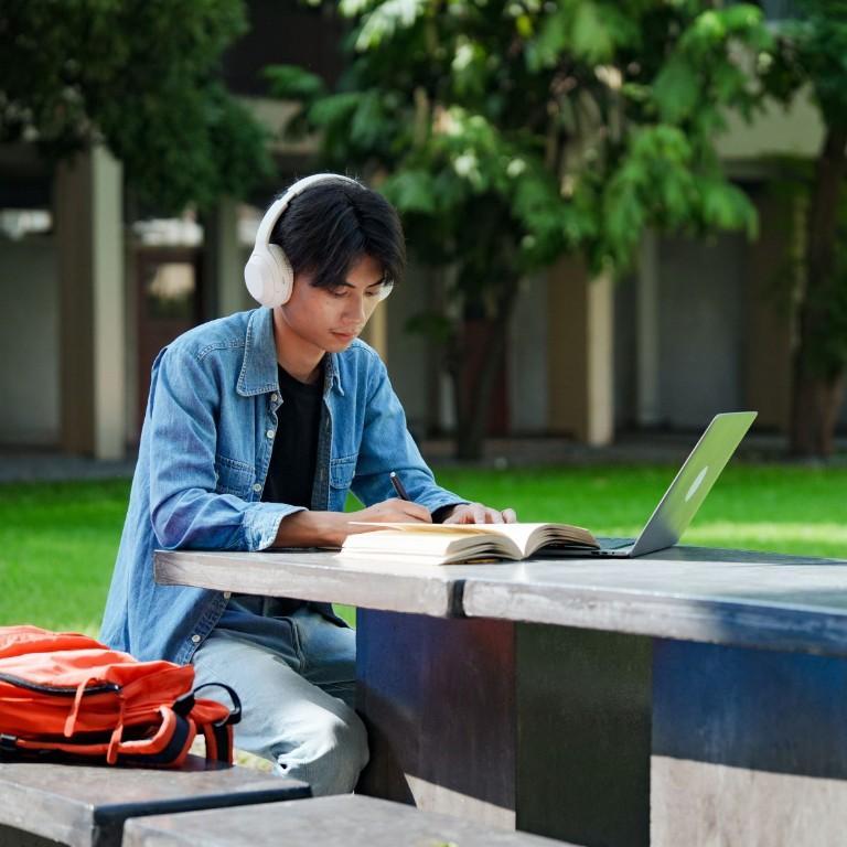 Distance Education Universities Bangalore – Flexible Learning in RT Nagar - Image 1