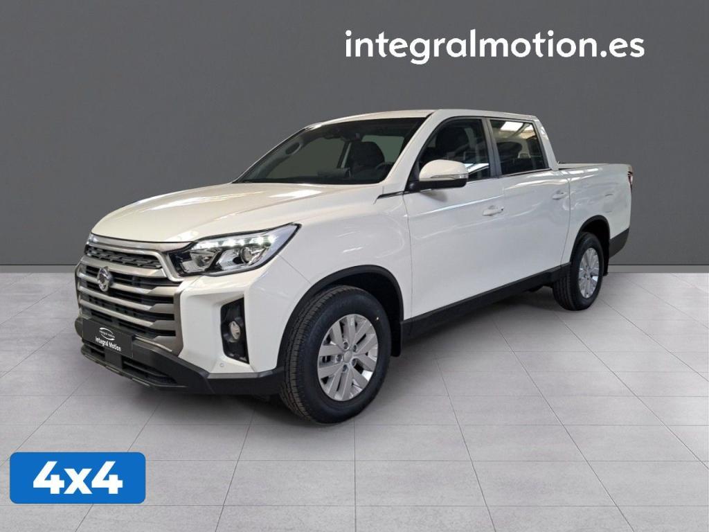 KGM Musso Sports D22DTR 4x4 Pro en Madrid - Imagen 1