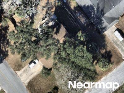 Sandy Springs Rd in Savannah - Image 1