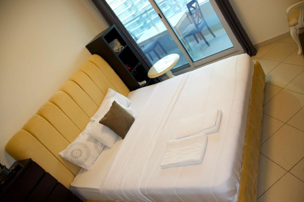 FULLY FURNISHED 1BHK FOR RENT IN DUBAI MARINA in Dubai - Image 5