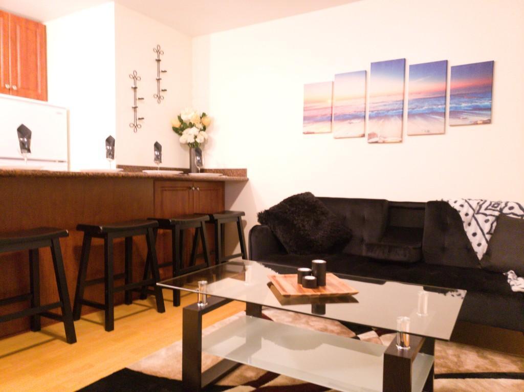 Furnished long term or short for FIFA World Cup. No car needed in New Westminster - Image 1