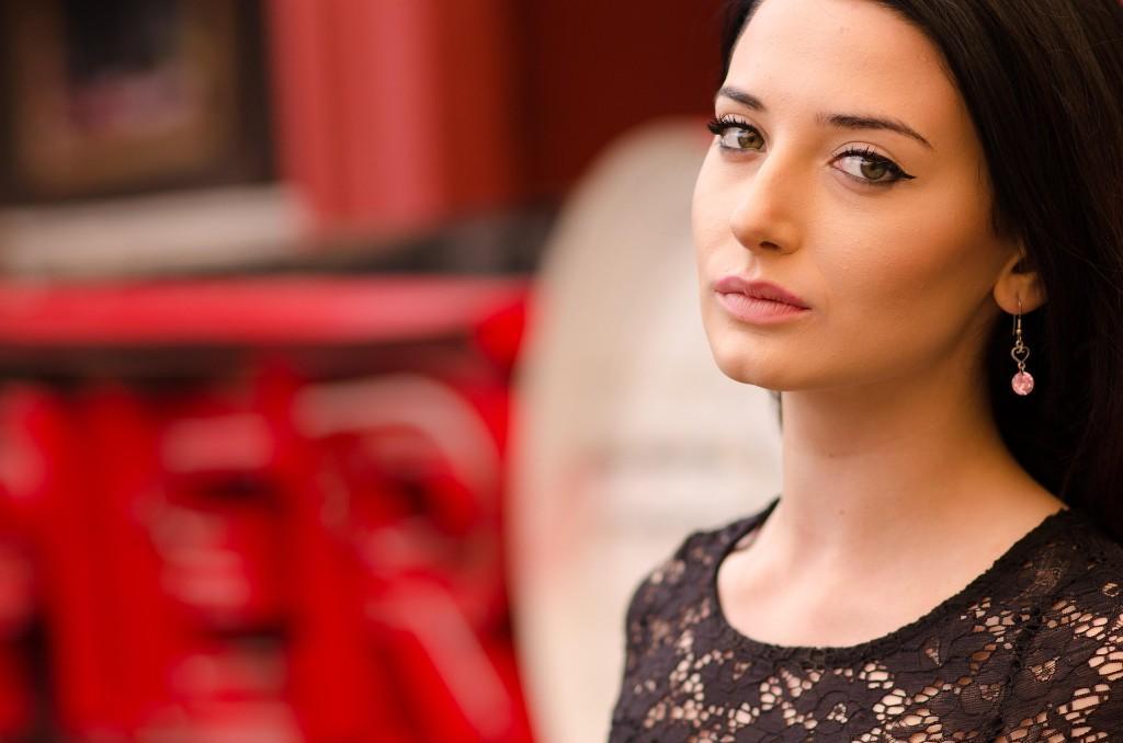 GLAMOUR MODELLING FOR SOLE PARENT STUDENT in Wimbledon - Image 1