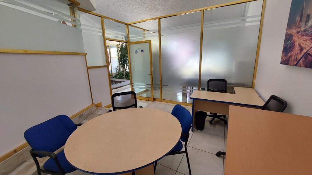 OFICINA CON TODOS LOS SERVICIOS INCLUIDOS, EXCELENTE UBICACION en Zapopan - Imagen 1
