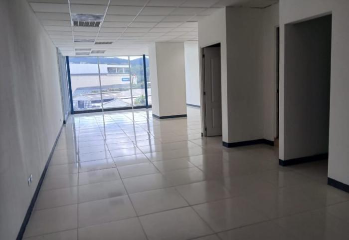 OFICINA EN RENTA EN ZONA 10 en Guatemala - Imagen 1