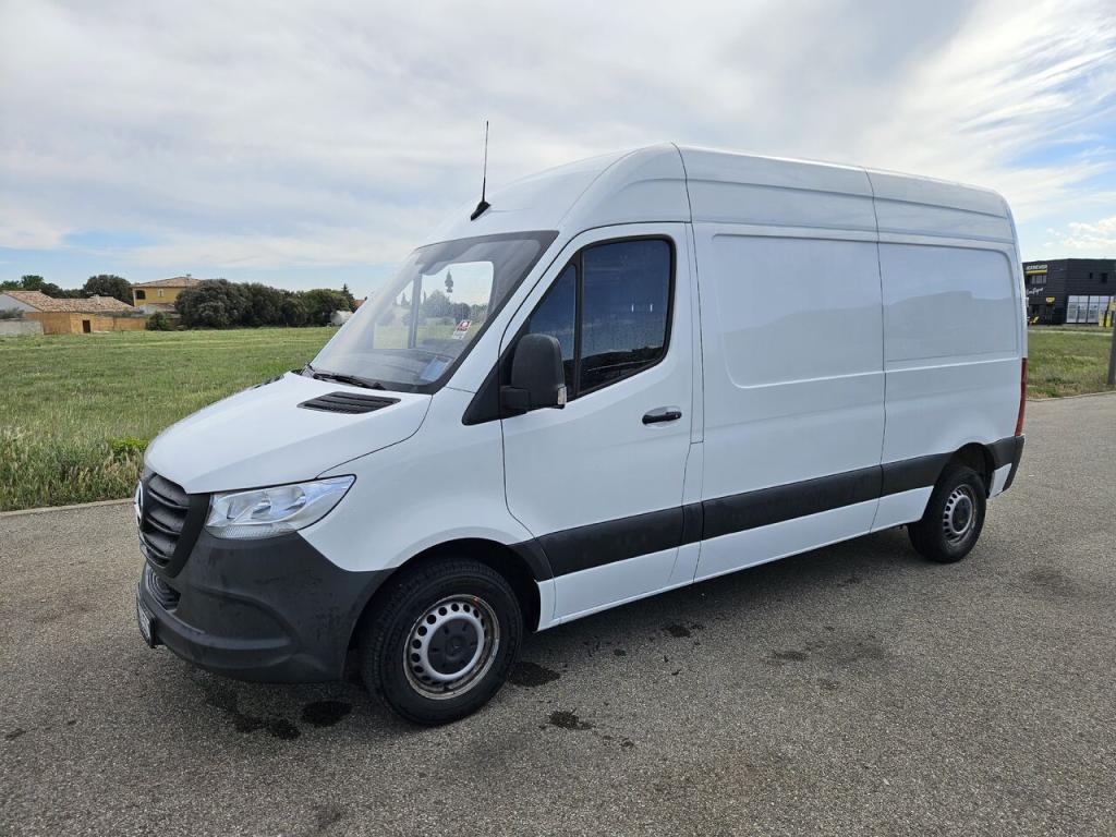 MERCEDES-BENZ Sprinter L2H2 à Montélimar - Photo 1