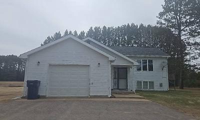 S Hughes Rd in Saint Cloud - Image 1
