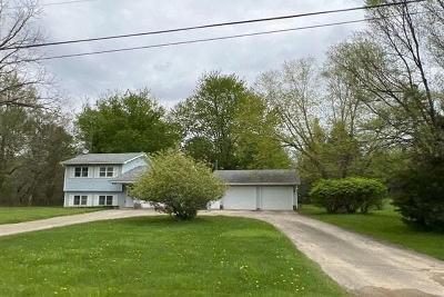 Fleming Rd in Lansing - Image 1