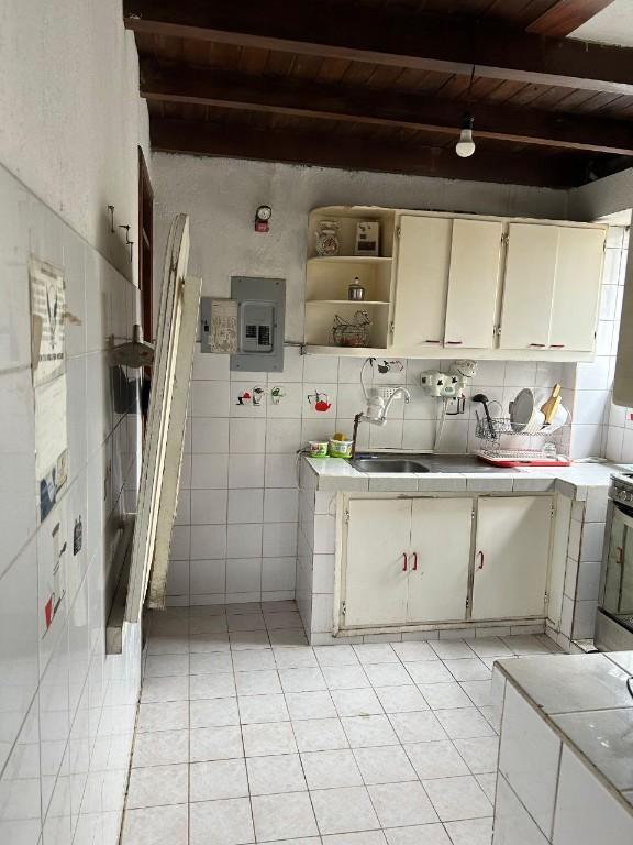CASA RENTERA EN VENTA – SECTOR LAS CASAS BAJO (Seminario Mayor) en Quito - Imagen 8