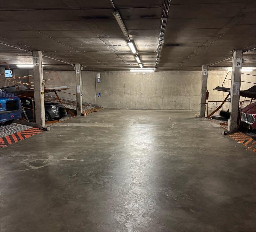 Garage à louer - Luxembourg gare à Junglinster - Photo 1