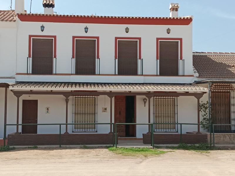 ENCANTADORA CASA EN EL ROCÍO ALMONTE (HUELVA) en Almonte - Imagen 1