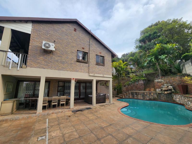 House 793-ref-1783 for Rent in Pinetown, Pinetown in Westville - Image 1