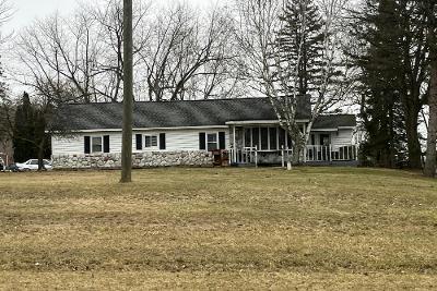 Gray Rd in Flint - Image 1