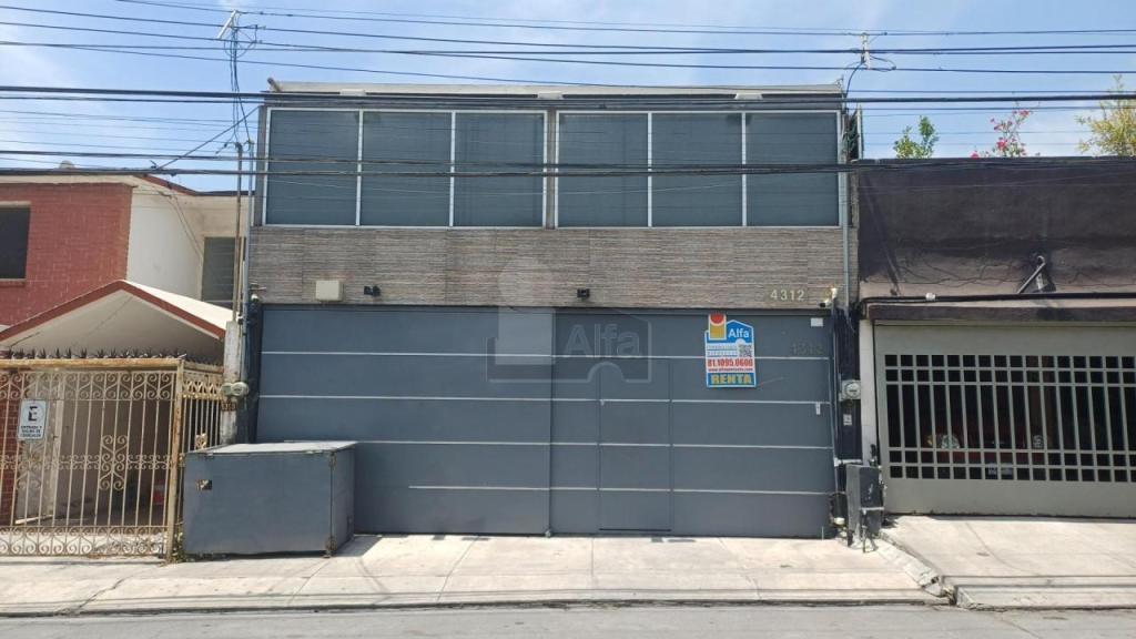 Local comercial en Renta Cumbres 1er Sector en La Fama - Imagen 1