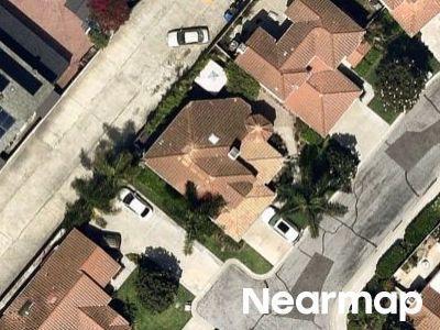 Via Pointe Del Sol in Paramount - Image 1