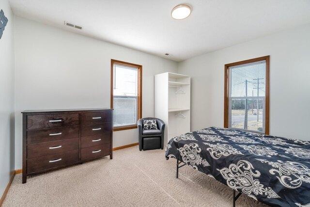 W Grand St Apt C, Springfield, Home For Rent in Springfield - Image 1