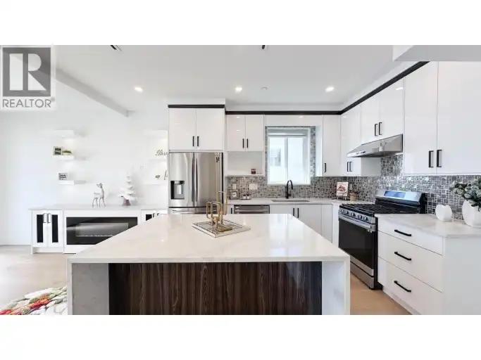 2723 TURNER STREET in New Westminster - Image 1