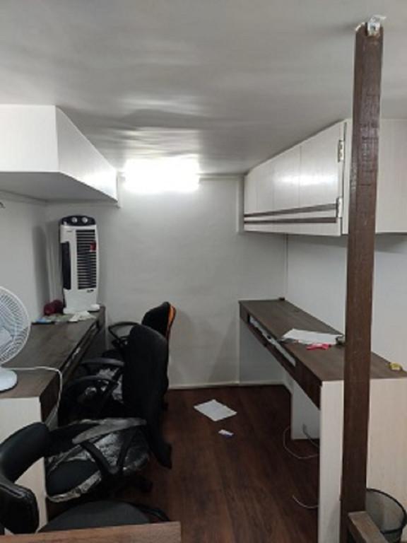 Affordable Commercial Office on Rent in Raghuleela Mall in Mumbai - Image 4