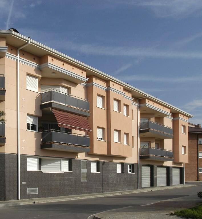Alquiler de Local Comercial en Cardedeu en España - Imagen 2