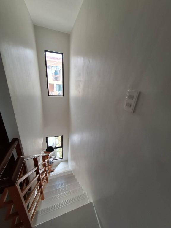 HOUSE AND LOT FOR SALE IN NAGA CITY, CEBU in Philippines - Image 3