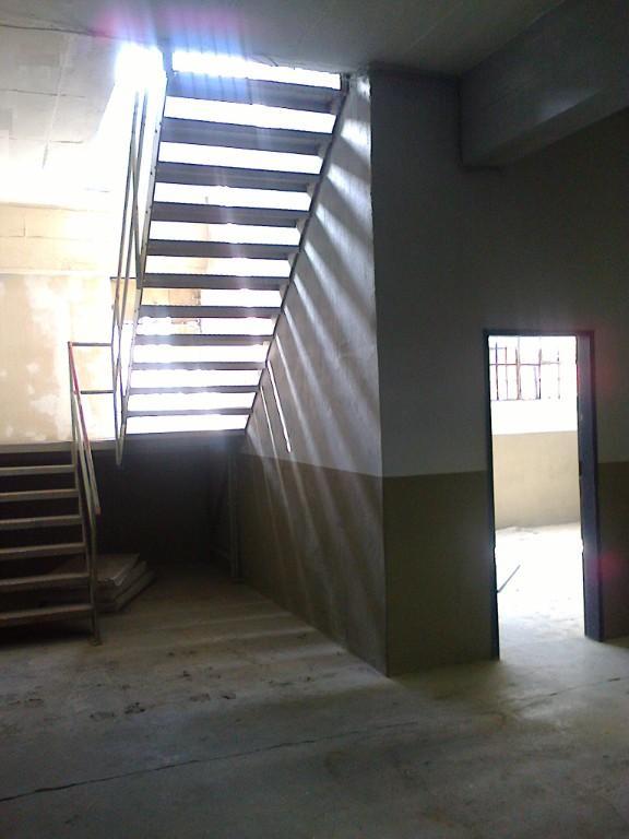 C13 – 652m² Factory, Warehouse, Storage Space To Let in Johannesburg - Image 2