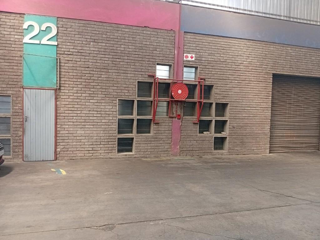 C22 – 380m² Warehouse Distribution Space To Let in Johannesburg - Image 1