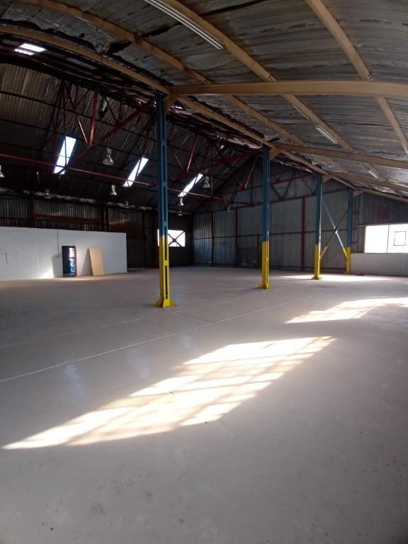 AC1 – 684m² Factory, Warehouse, Engineering Space in South Africa - Image 2