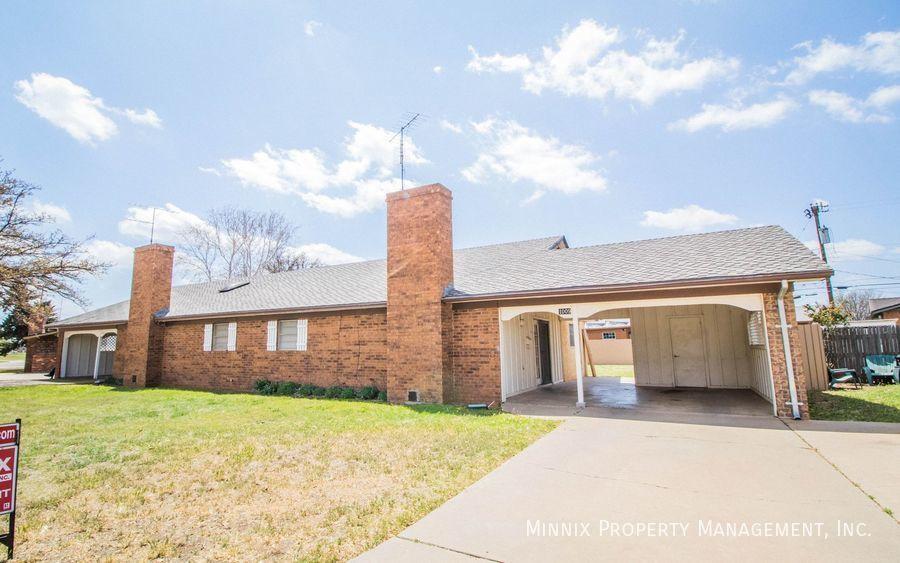 1009 Garland St. in Lubbock - Image 1