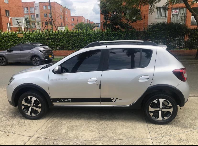 OFERTA RENAULT STEPWAY 2018 en Cali - Imagen 4