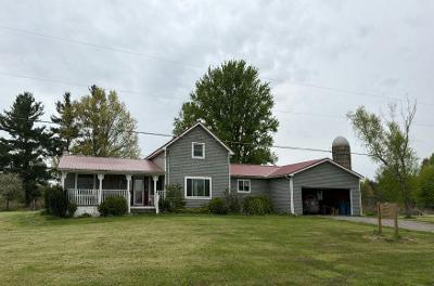 W Farrand Rd in Flint - Image 1