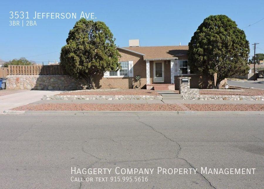 Spacious 3bed 2bath with Large Backyard! in El Paso - Image 1