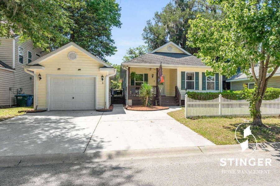 3 Bed / 2 Bath Home For Rent in Picket Fences! in Savannah - Image 1