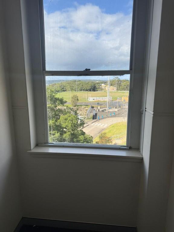 Custom Privacy Glass – Bathroom Frosted Glass Installation in Newtown - Image 2