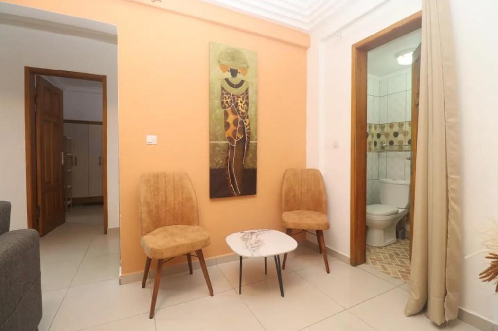STUDIO MEUBLE AKWA DOUALA au Cameroun - Photo 2