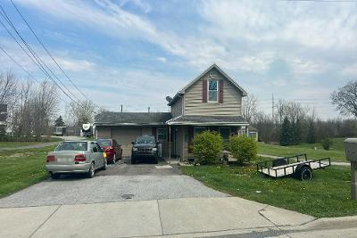 Reservoir Rd in Fort Wayne - Image 1