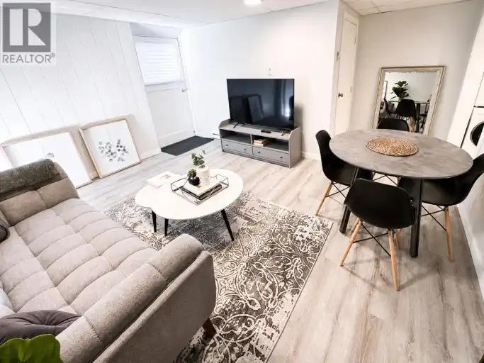 1128 RIDGEWOOD DRIVE in North Vancouver - Image 1