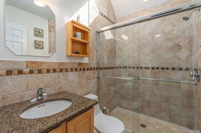 B Dune Rd, Westhampton Beach, Home For Rent in Westhampton beach - Image 1