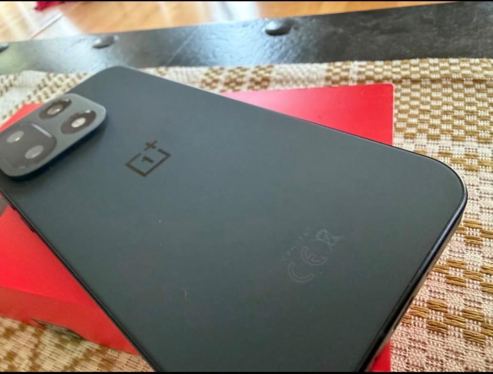 Oneplus 15 Global Version in Deutschland - Bild 3