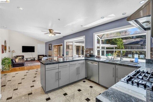 Hidalgo Ct, Fremont, Home For Rent in Hayward - Image 1